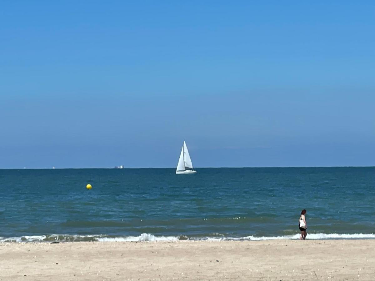 Townhouse Trouville - Appart'Hotel & Studios Экстерьер фото